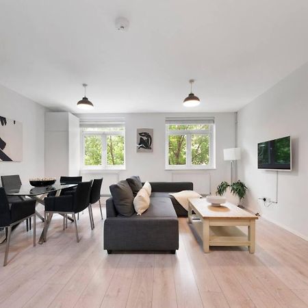 2 Bed Apartment- Finsbury Park Station B London Exterior foto