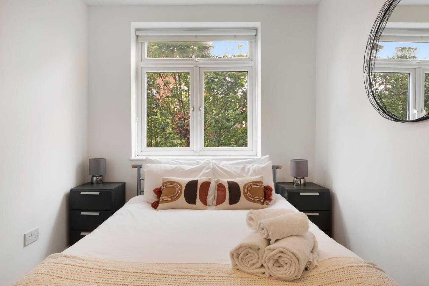2 Bed Apartment- Finsbury Park Station B London Exterior foto