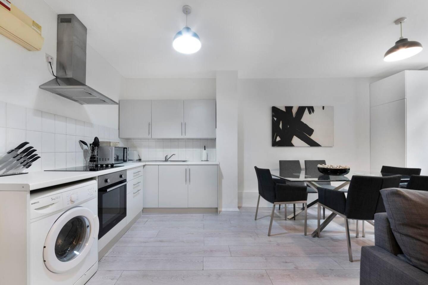 2 Bed Apartment- Finsbury Park Station B London Exterior foto